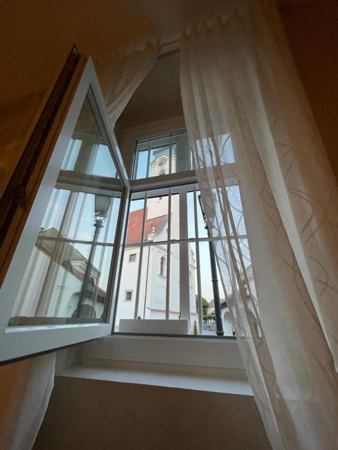 Safit-Mandala Apartment Mosonmagyarovar Bagian luar foto