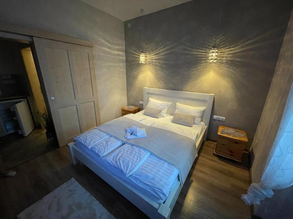 Safit-Mandala Apartment Mosonmagyarovar Bagian luar foto