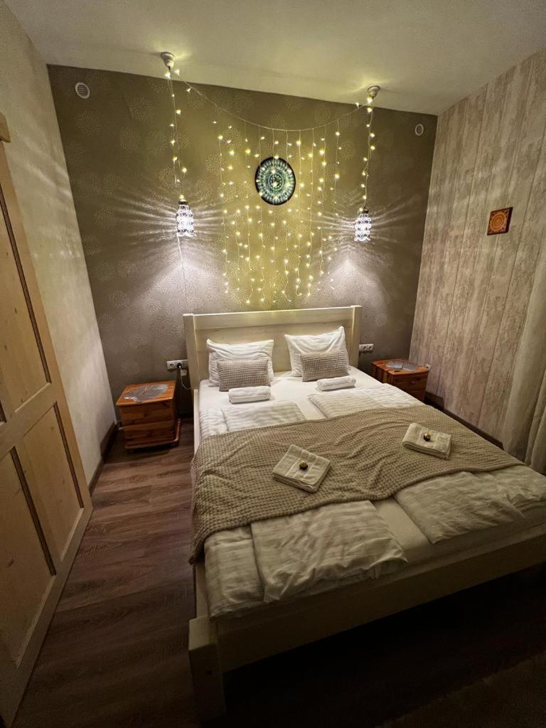 Safit-Mandala Apartment Mosonmagyarovar Bagian luar foto